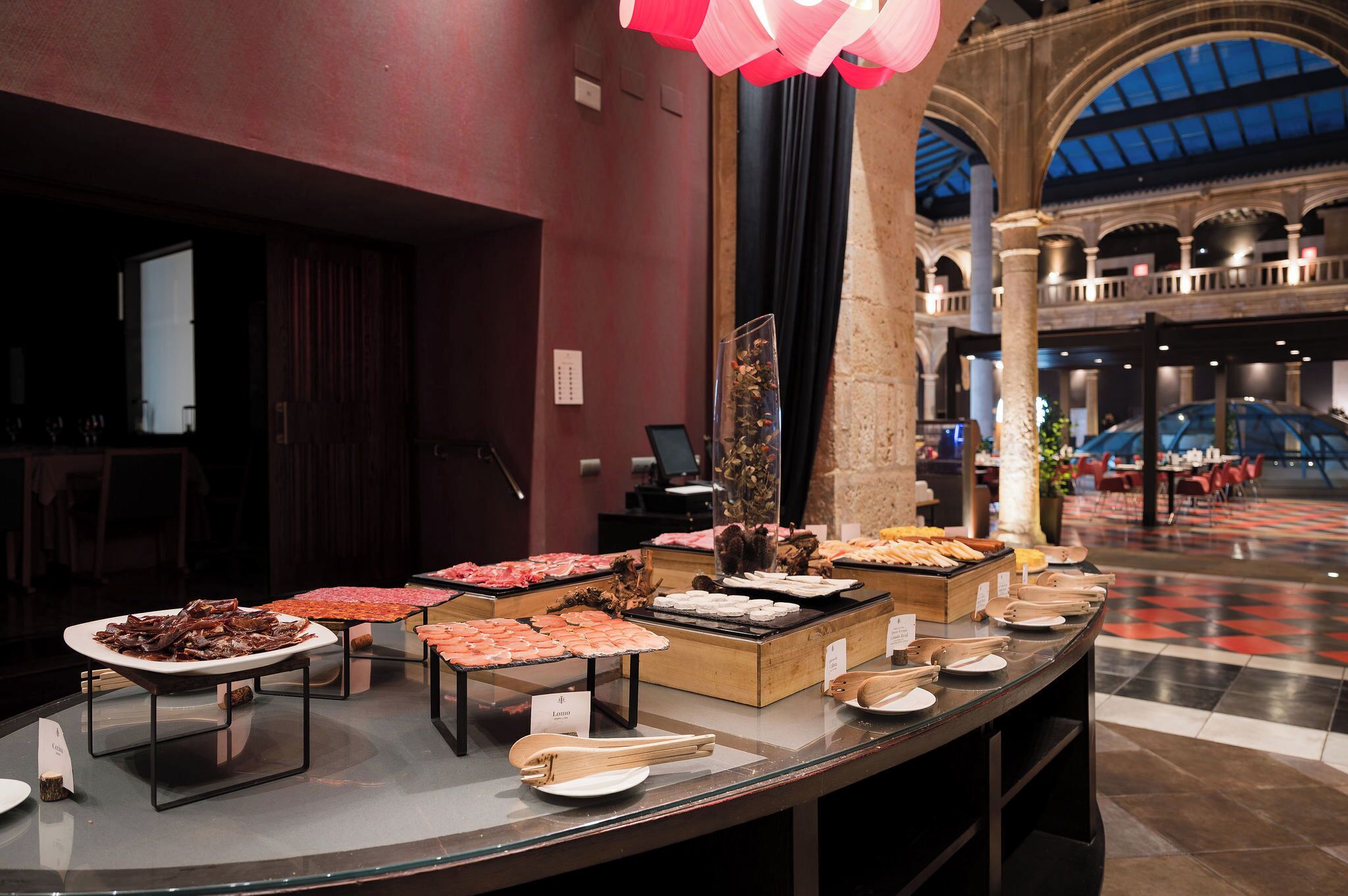 Daily buffet breakfast (EUR 22 per person)