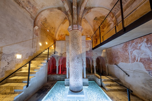 Couples treatment rooms, hot springs, Turkish bath, body treatments