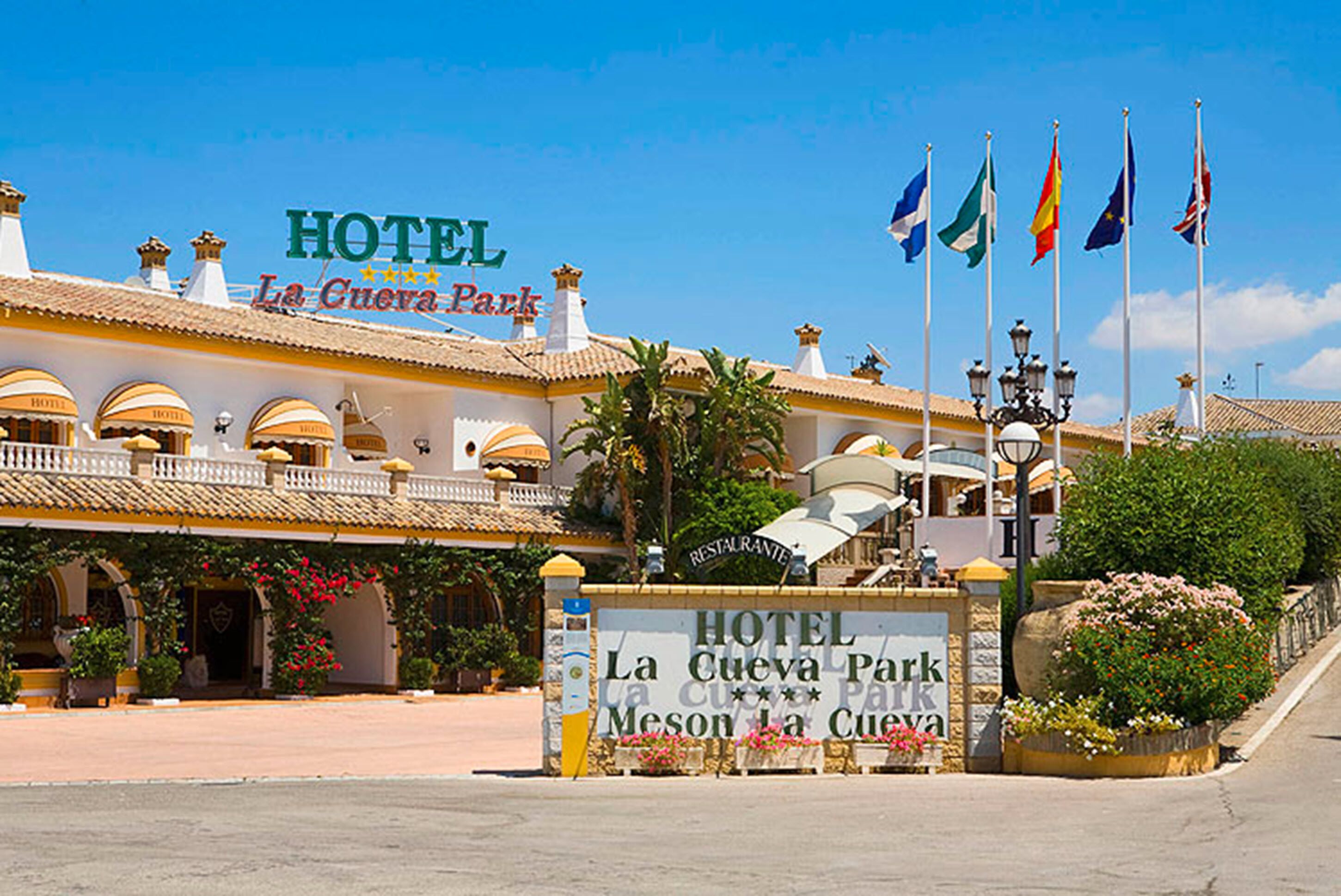 Photo - La Cueva Park