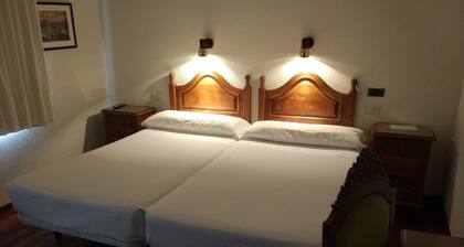 Hotel Los Perales