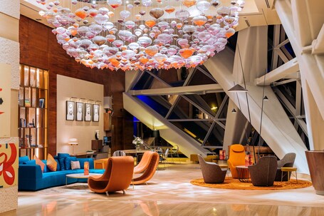 ANDAZ CAPITAL GATE ABU DHABI, BY HYATT - Image 12