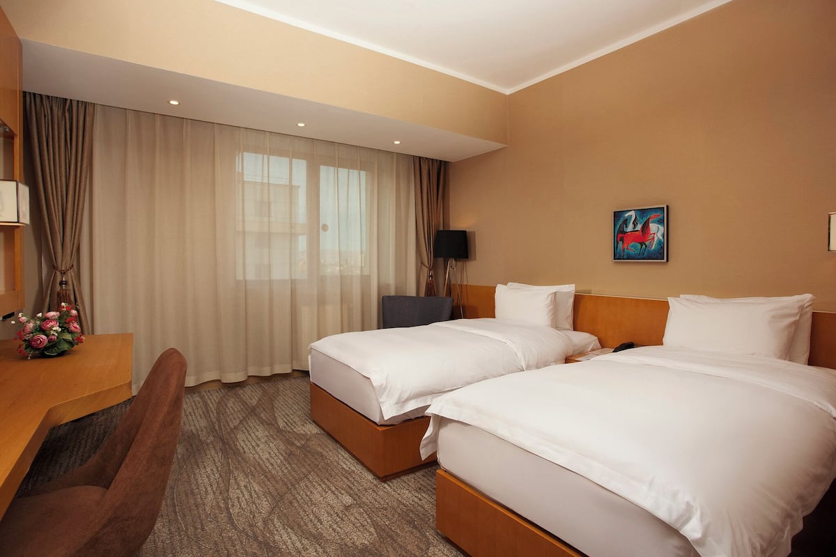 Deluxe İki Ayrı Yataklı Oda, 2 Tek Kişilik Yatak | Anti alerjik yatak takımı, minibar, odada kasa