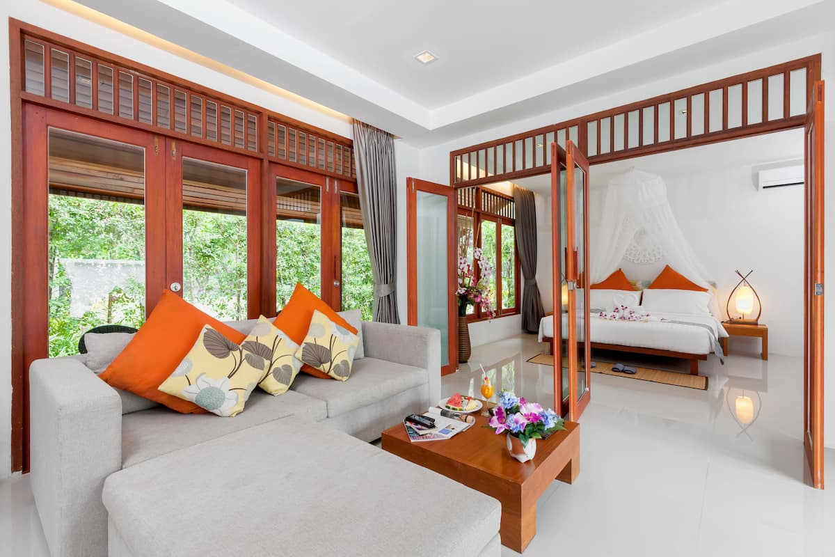 32-inch lcd tv with satellite channels, tv