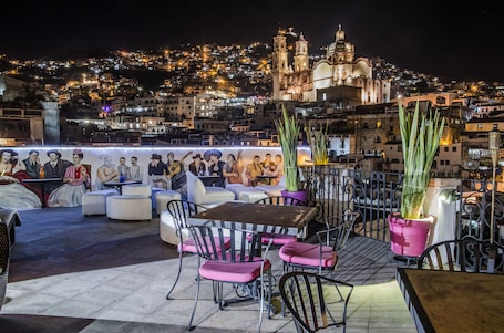 Bar (on property). Boutique Pueblo Lindo