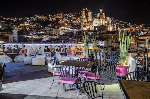 Boutique Pueblo Lindo