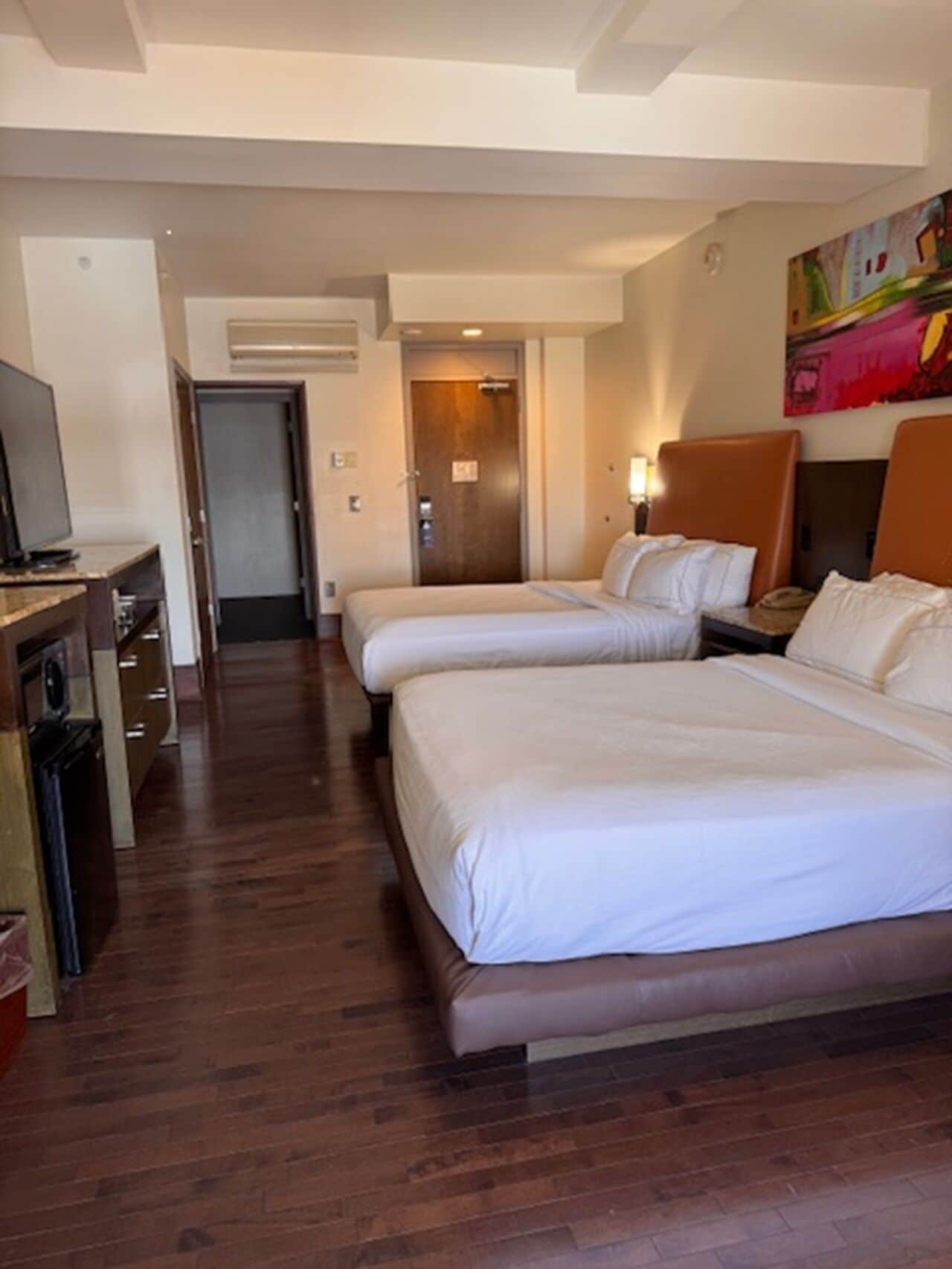 Foto - The Tudor Arms Hotel Cleveland - a DoubleTree by Hilton