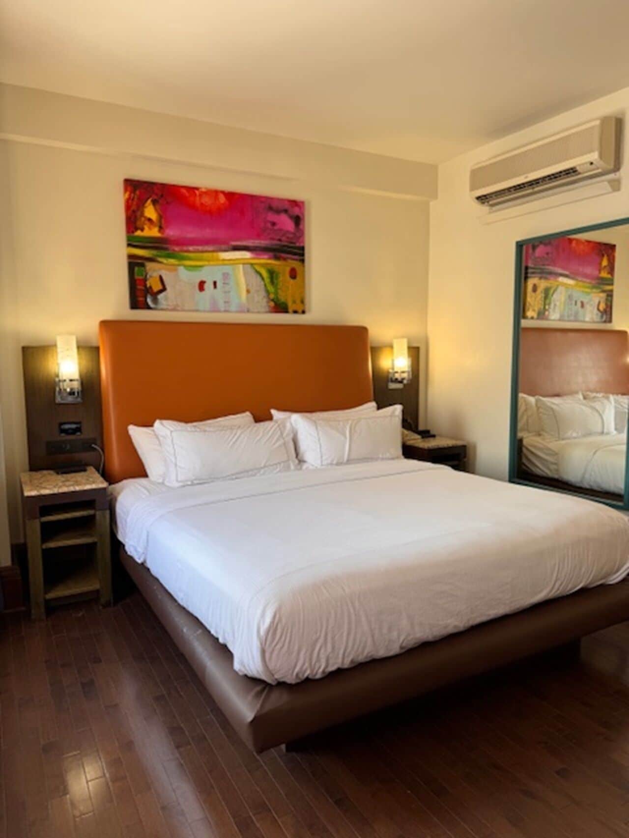 Foto - The Tudor Arms Hotel Cleveland - a DoubleTree by Hilton