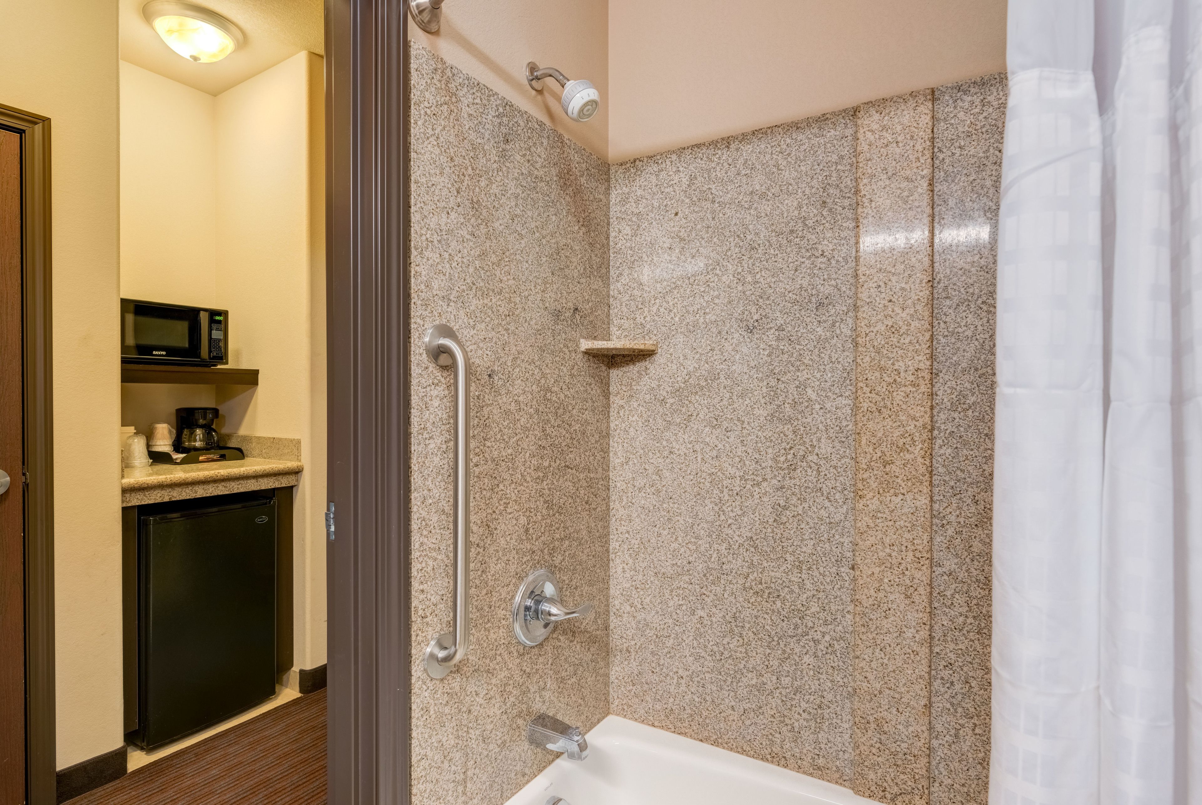 standard room, 2 queen beds, non smoking | bathroom shower