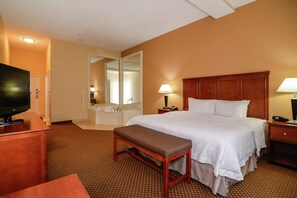 Room, 1 King Bed, Non Smoking | Bathroom | Hair dryer, towels