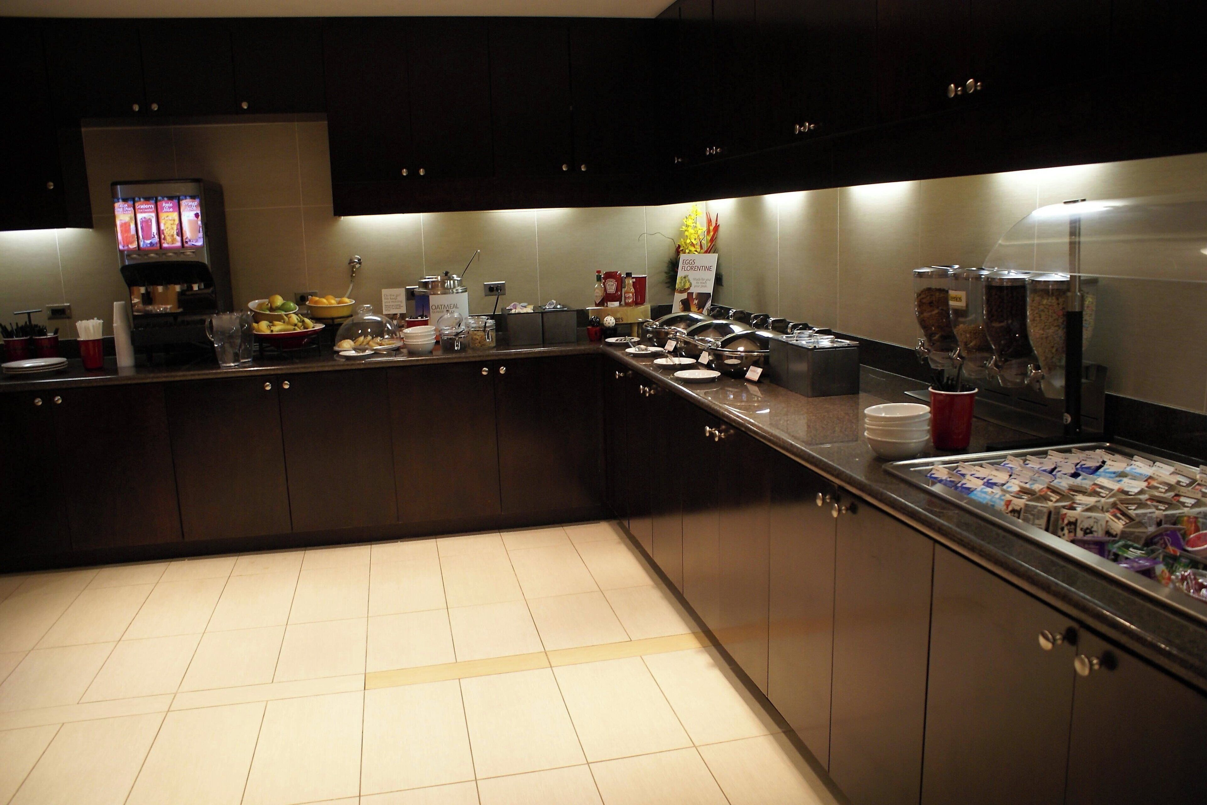 free daily self-service breakfast