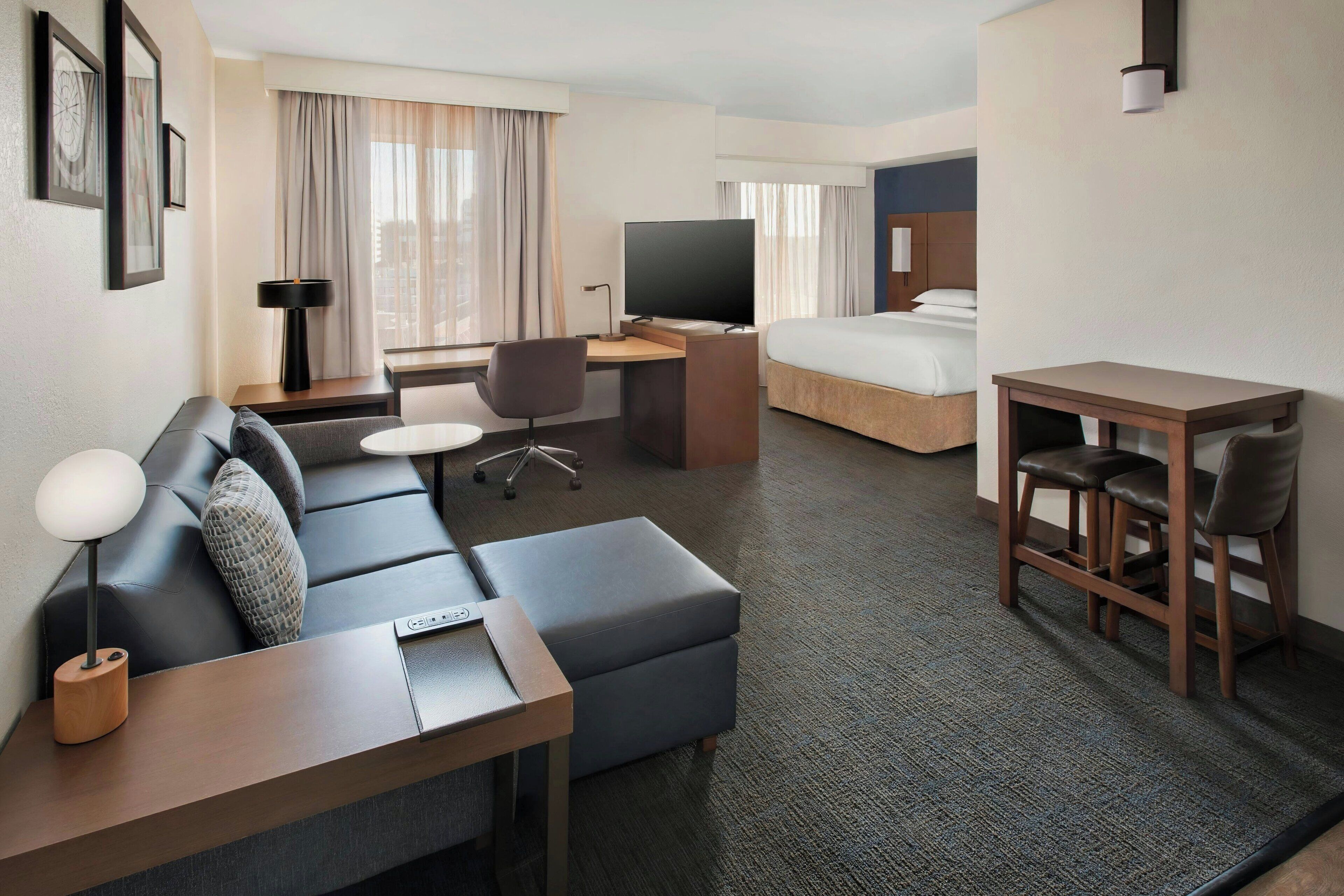 Studio, 1 King-Bett und Schlafsofa