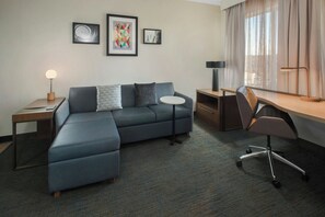 In-room safe, desk, iron/ironing board, free WiFi - Residence Inn by Marriott Pittsburgh Monroeville/Wilkins (Pittsburgh)
