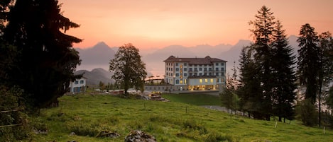 Fachada de la propiedad