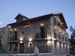 Front of property – evening/night