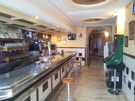 Bar (en la propiedad)