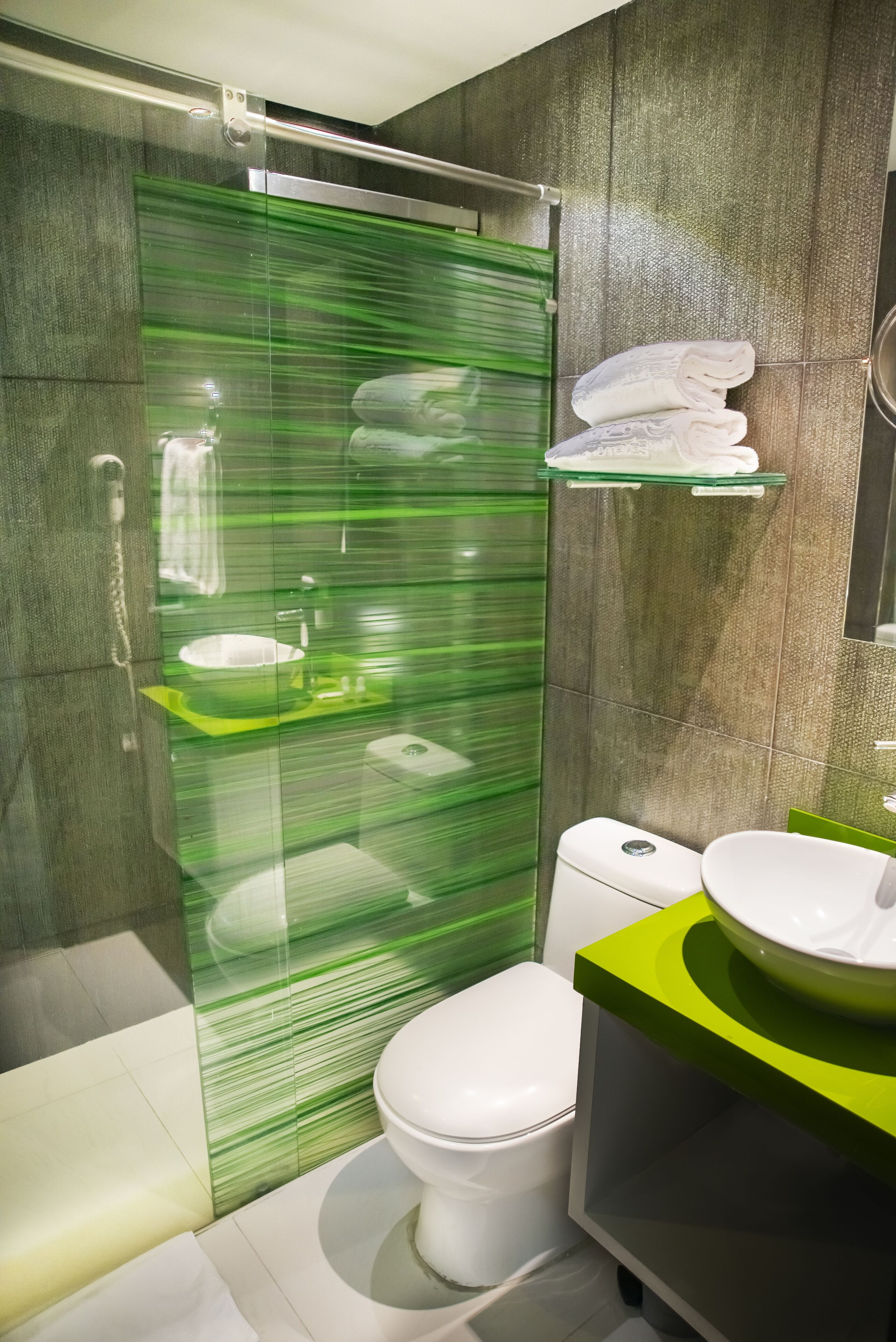 superior double room | bathroom | shower, hydromassage showerhead, designer toiletries, hair dryer