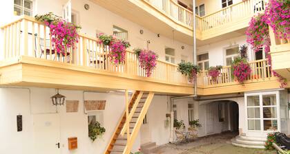 Skapo Apartments