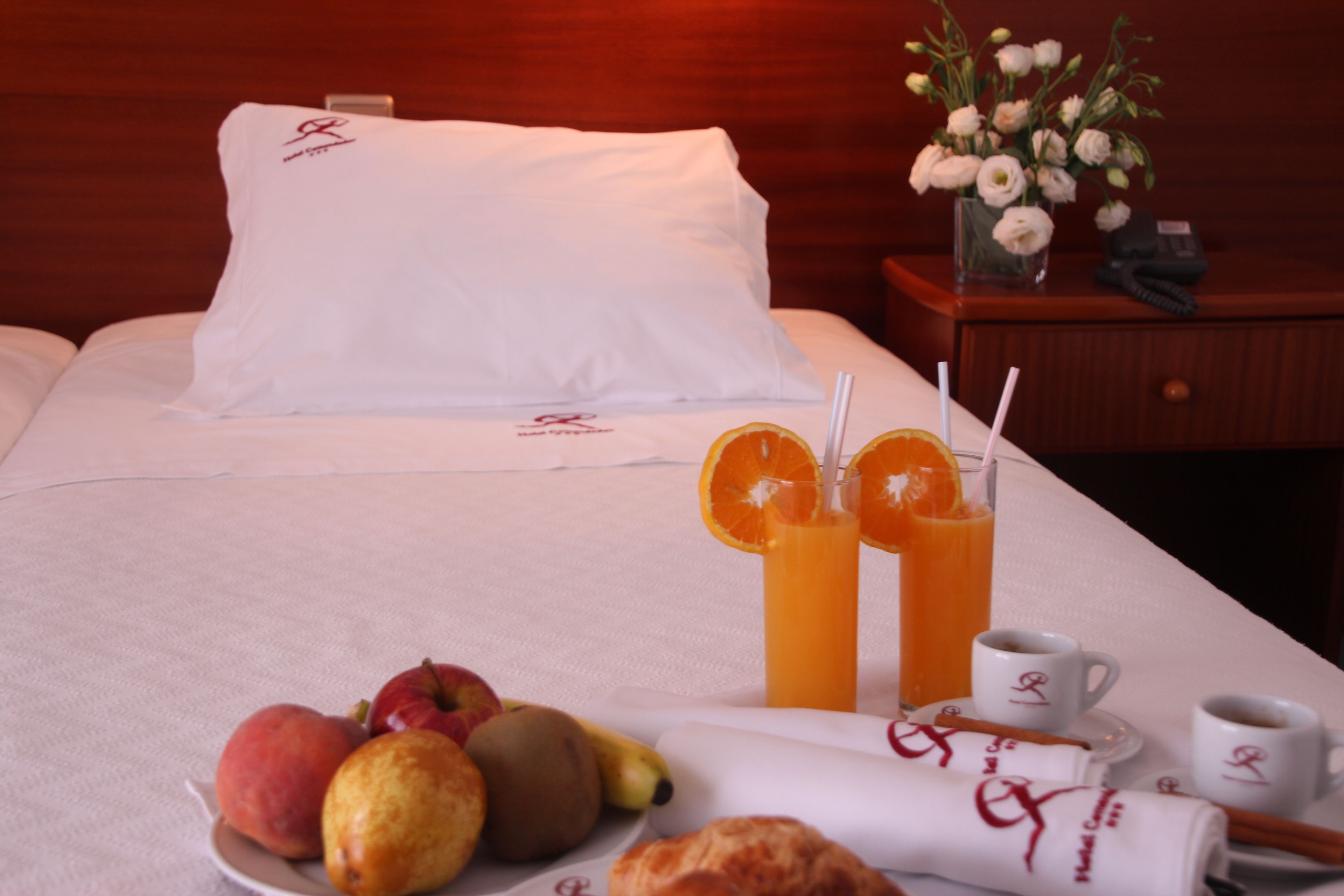 single room | desk, free wifi, bed sheets