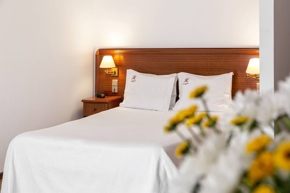 Double or Twin Room | Desk, WiFi (free), bed sheets