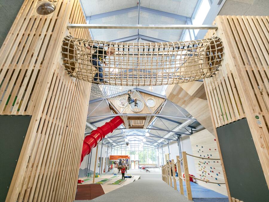 Children’s play area – indoor