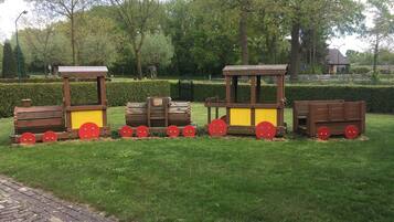 Children's play area - outdoor