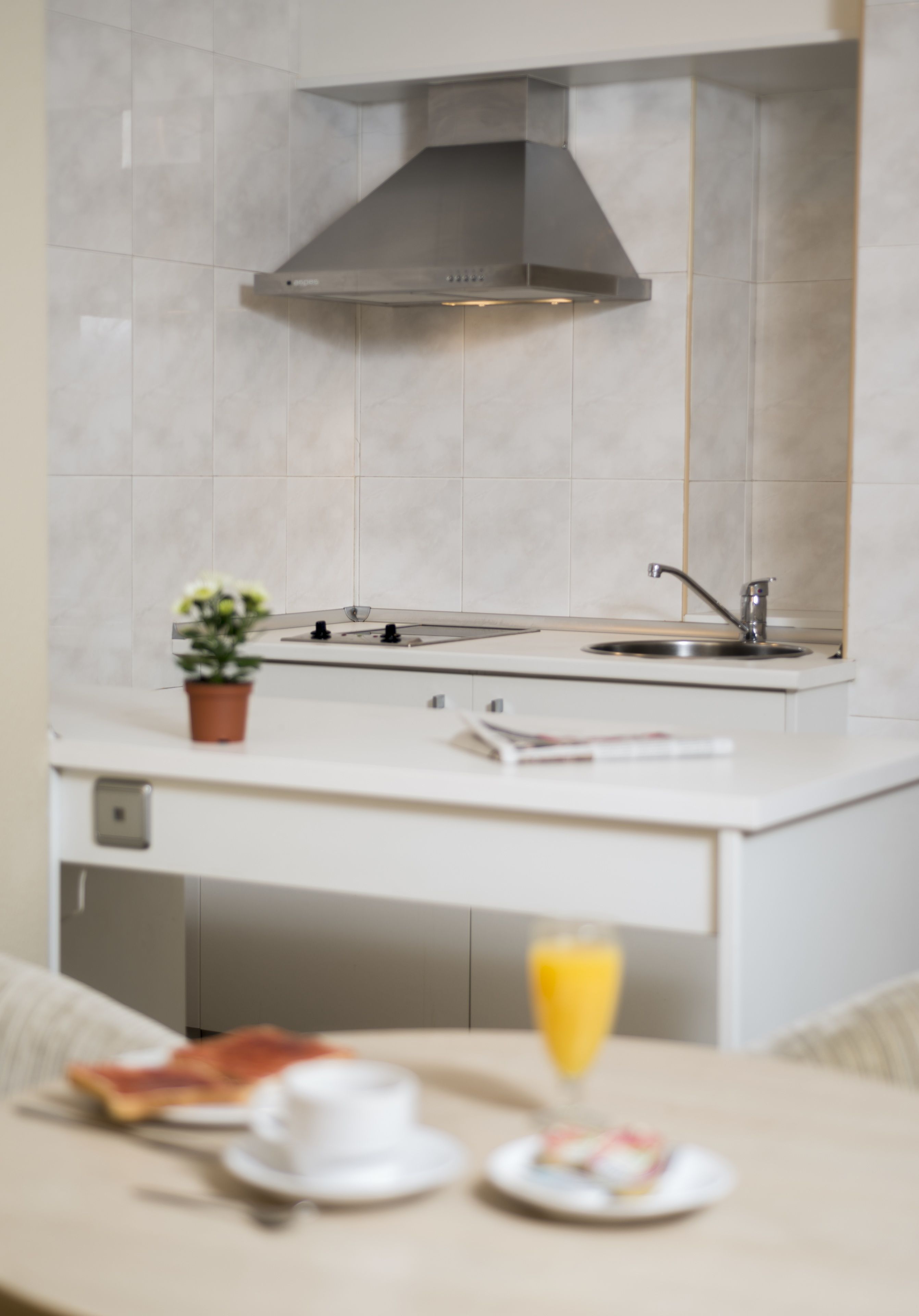 Dubbelrum eller tvåbäddsrum (Apartment) | Skrivbord, strykjärn/strykbräda, gratis wi-fi och sängkläder