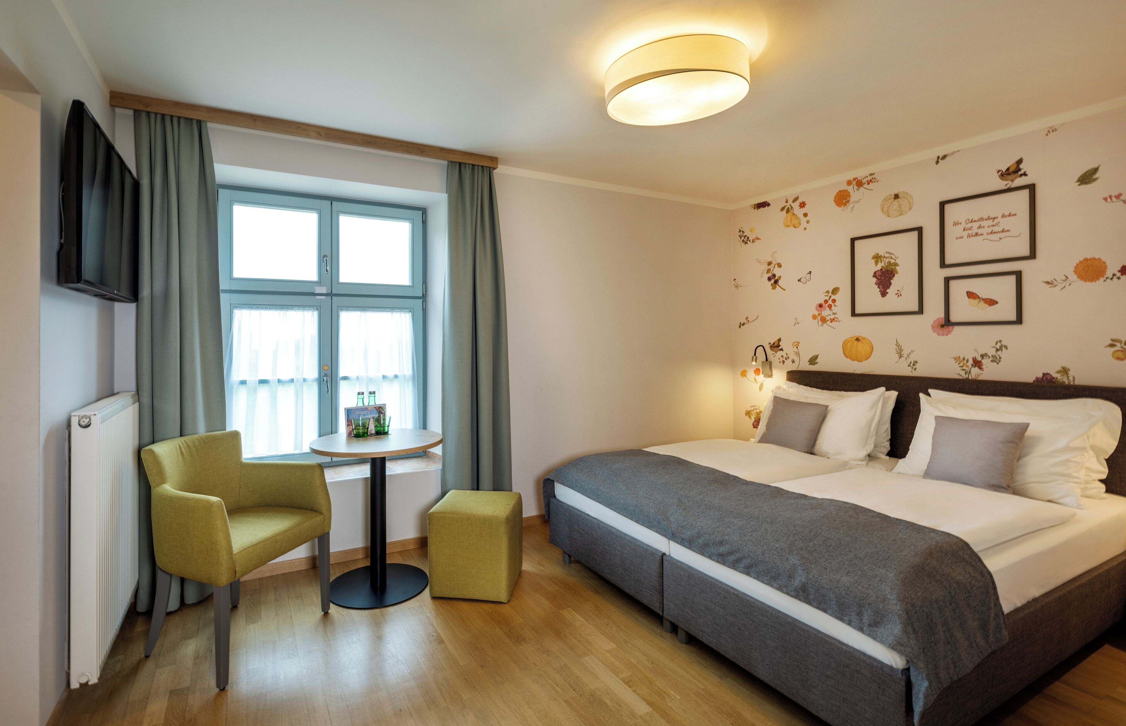 In-room safe, desk, blackout drapes, free WiFi