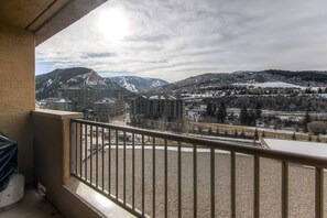 Balcony view - Seasons at Avon, A Vail Resorts Property (Avon)