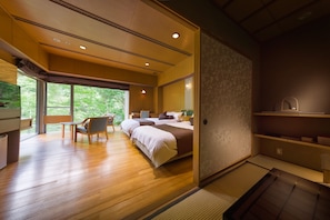 Japanese western room | Down comforters, minibar, in-room safe, free WiFi