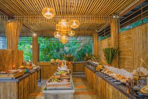 Dagelijks ontbijtbuffet (toeslag)