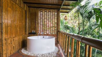 Jacuzzi Cottage | Yksityinen kuumavesiallas