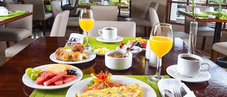 Daily continental breakfast (USD 12.50 per person)