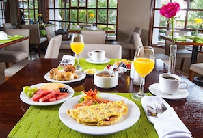 Daily continental breakfast (USD 12.50 per person)