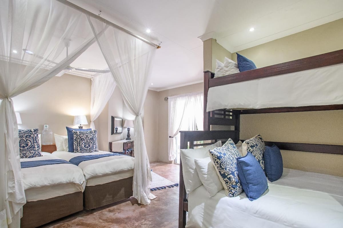 Family Suite | 1 bilik tidur, peti besi dalam bilik, dihias secara berasingan