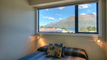 Studio | Soundproofing, iron/ironing board, free WiFi