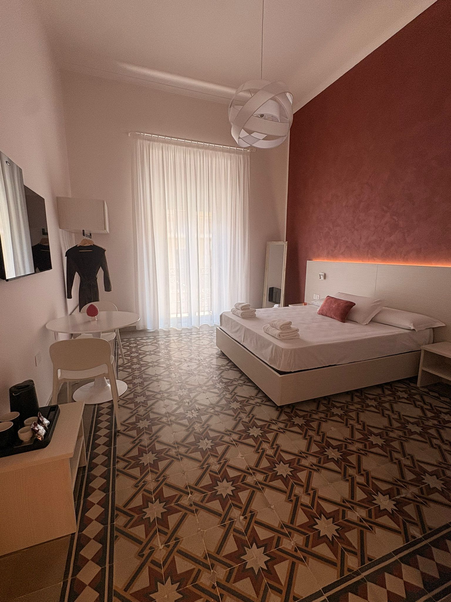 Comfort Room, 1 Double Bed with Sofa bed, City View | Minibar, desk, free WiFi, bed sheets