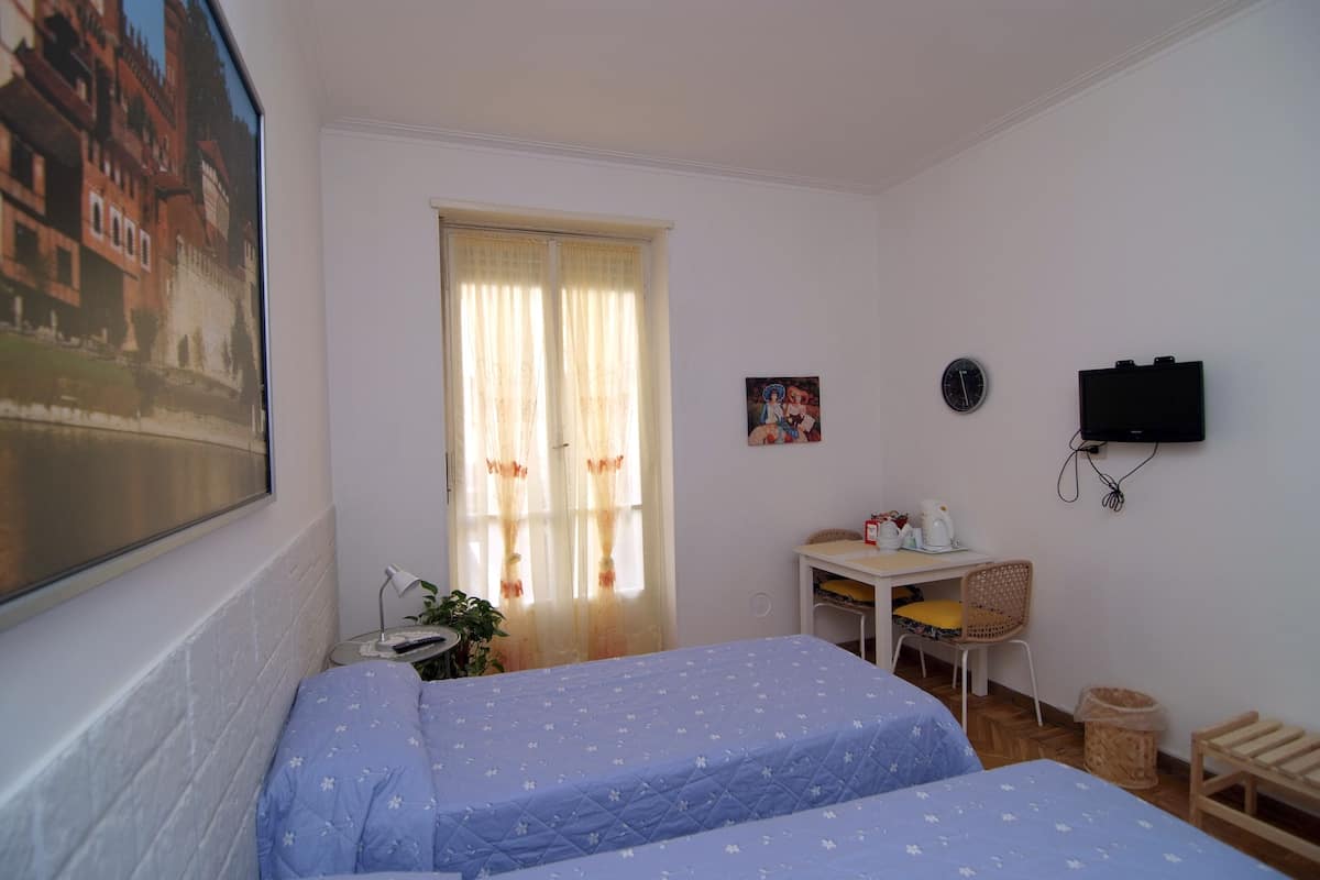 Desk, free rollaway beds, free WiFi