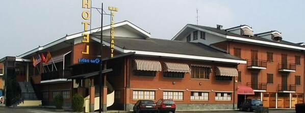 Exterior - Hotel Quo Vadis (None)