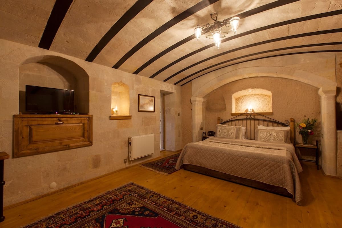 Biancheria da letto di alta qualità, una cassaforte in camera