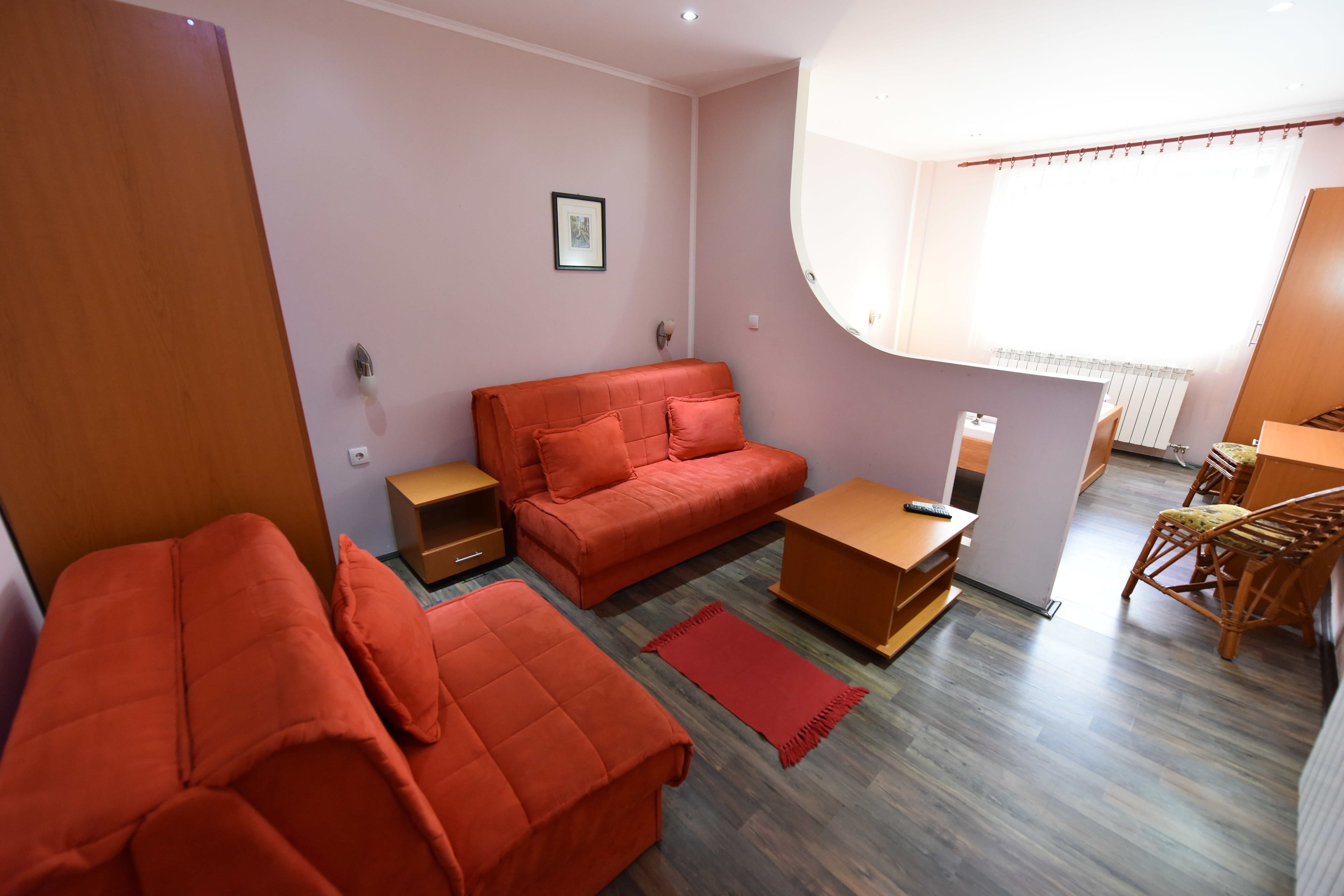 comfort apartment, 1 bedroom | 1 bedroom, egyptian cotton sheets, desk, blackout curtains