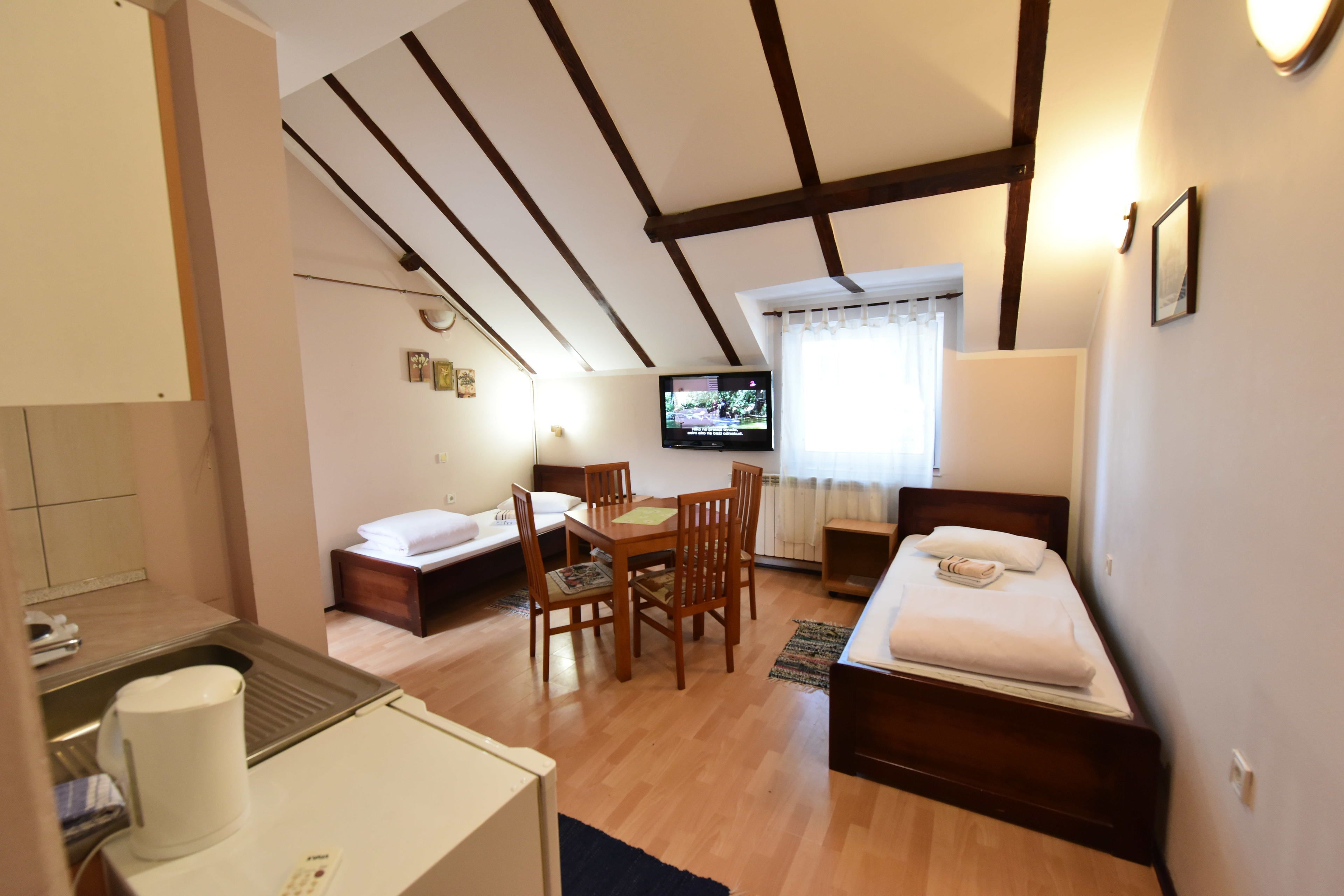 comfort apartment, 1 bedroom | 1 bedroom, egyptian cotton sheets, desk, blackout curtains