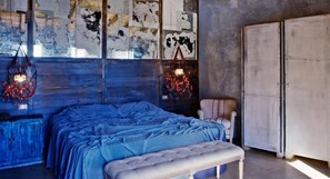 客房內保險箱、隔音、免費無線上網