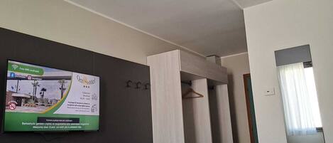 In-room safe, desk, blackout drapes, free WiFi