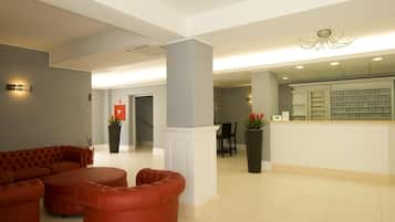 Khu tiếp khách ở sảnh