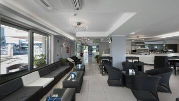Bar (in der Unterkunft)