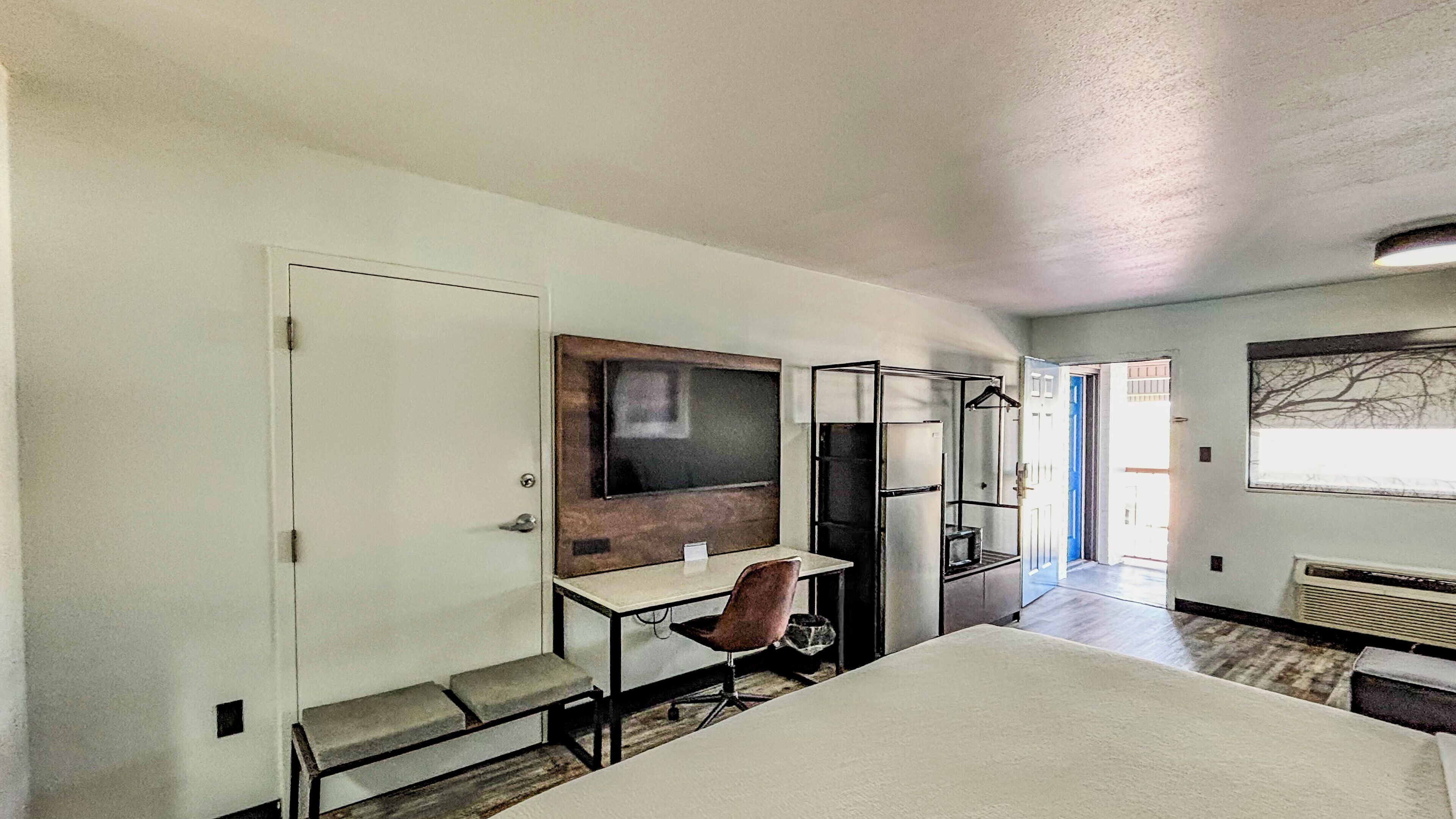 Down duvets, pillow-top beds, desk, laptop workspace