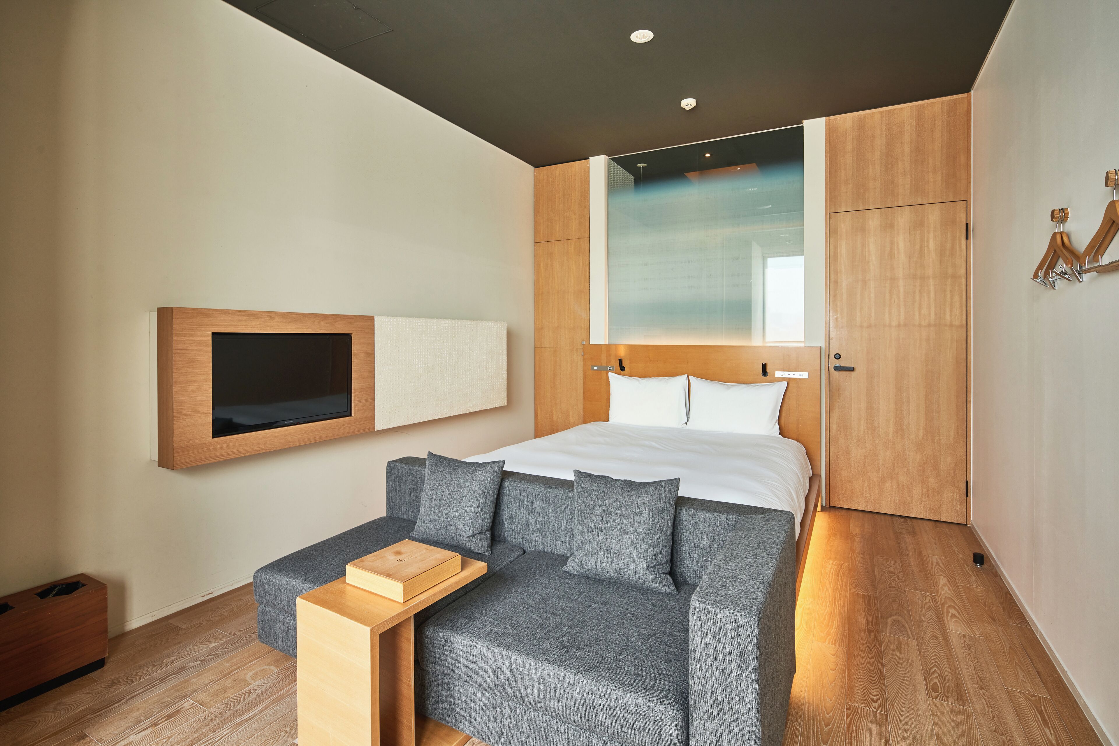 Double Room Annex Building | Premium bedding, down comforters, memory foam beds, in-room safe