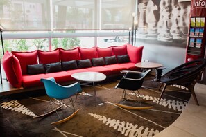 Sala de estar en el lobby