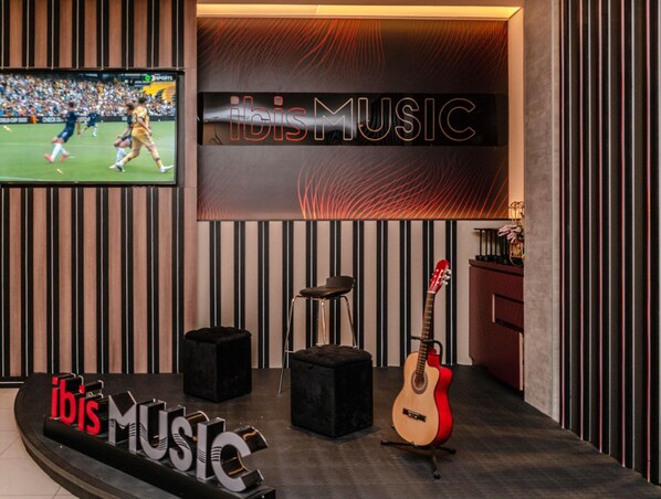 Frokost, lunsj og middag serveres, peruanske retter 