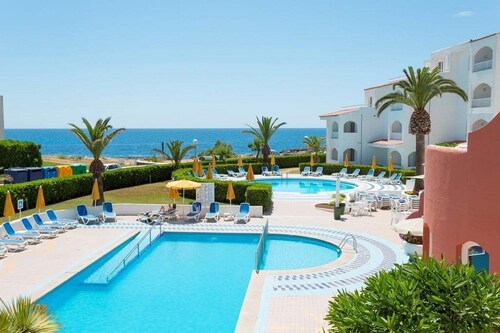 Apartmentos Globales Marina